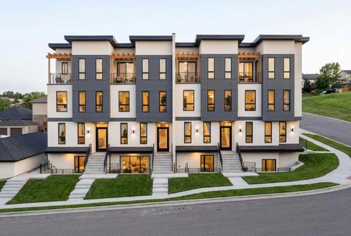5811 Dalgetty Dr Nw, Calgary, AB, T3A1J1 | Card Image