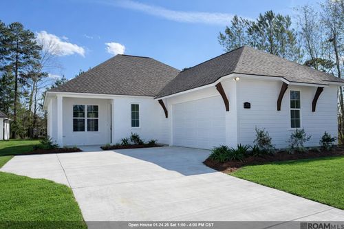 18014 Sunfield Dr, Greenwell Springs, LA, 70739-4308 | Card Image