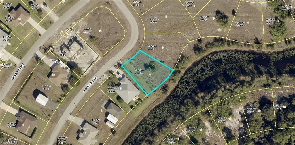 Land in LEHIGH ACRES