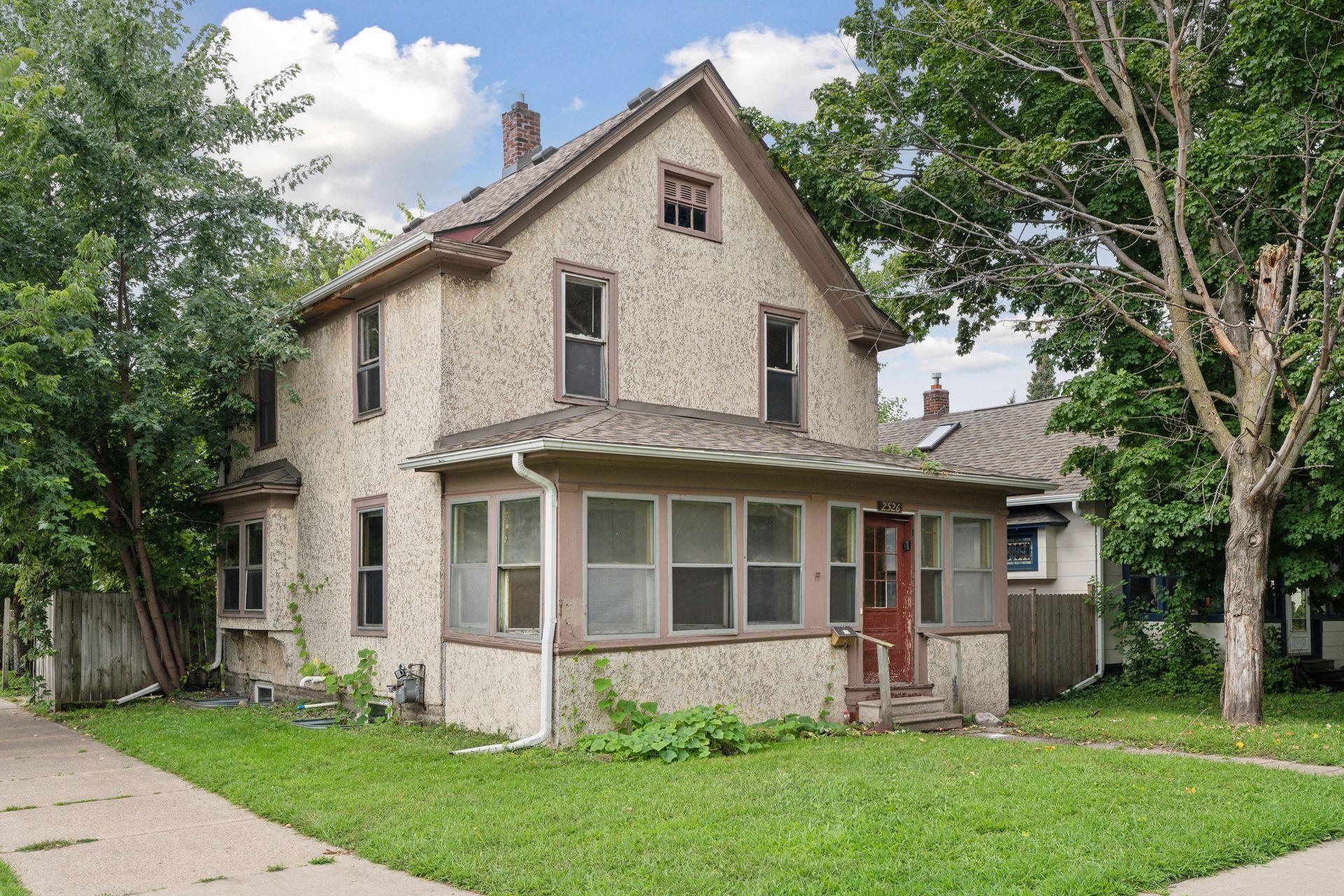 Como Ave, Minneapolis, MN 55414