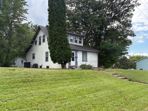 201 Howe Ave, Mora, MN, 55051-1520 | Card Image