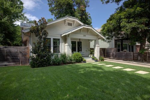 a-2504 Willow St, Austin, TX, 78702-5630 | Card Image
