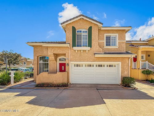 42 Skyflower Ln, Simi Valley, CA, 93065-7416 | Card Image