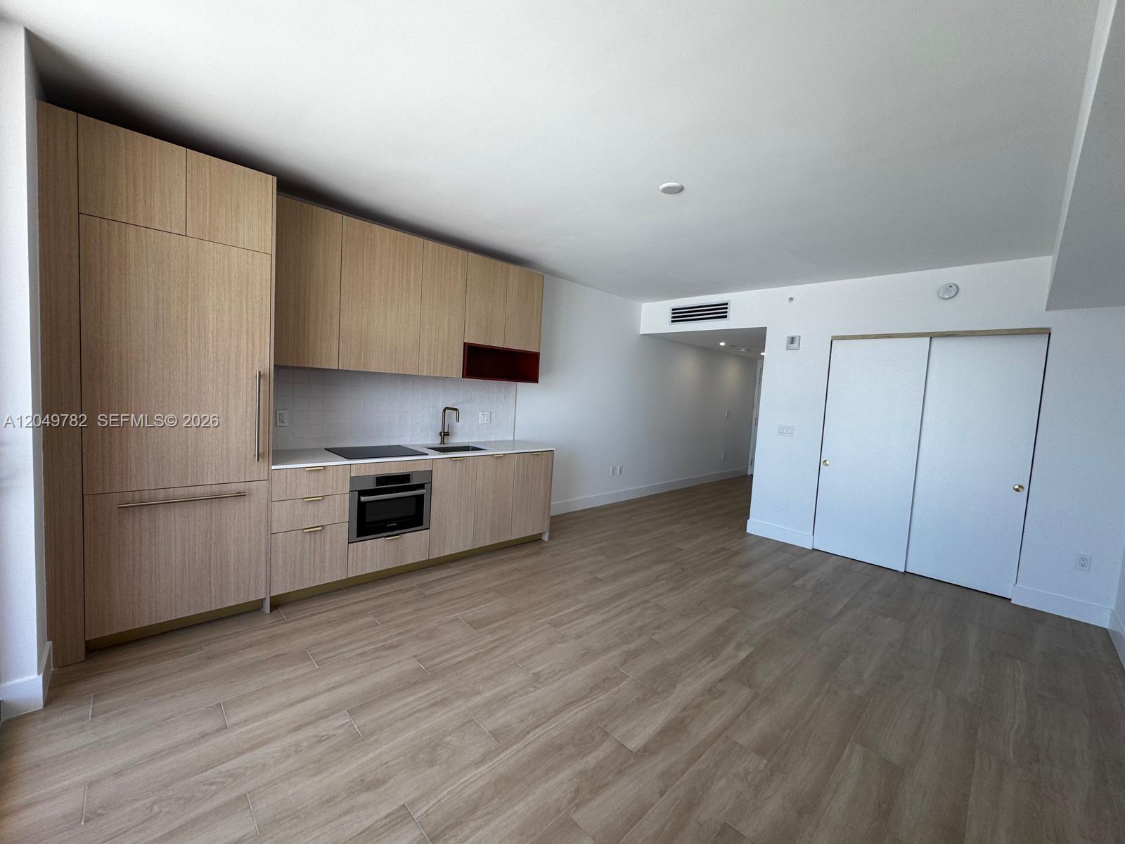 Residential Lease in Miami 3