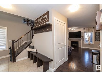 9404 84 Ave, House other with 3 bedrooms, 3 bathrooms and 5 parking in Morinville AB | Image 2