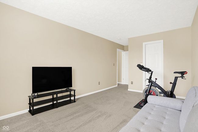 7022 Forrester Ln, Condo with 3 bedrooms, 3 bathrooms and null parking in Indianapolis IN | Image 33