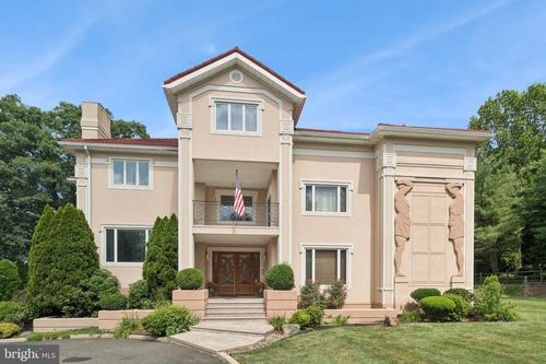 1439 Byberry Rd, HUNTINGDON VALLEY, PA, 19006-3603 | Card Image