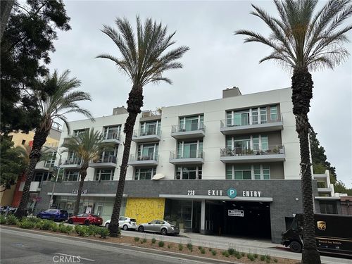 213-238 S Arroyo Pkwy, Pasadena, CA, 91105-5200 | Card Image
