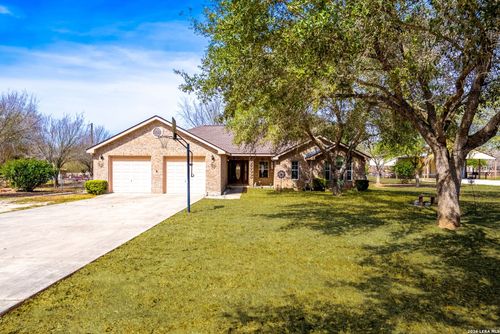 248 Hunters Dawn, La Vernia, TX, 78121-4744 | Card Image