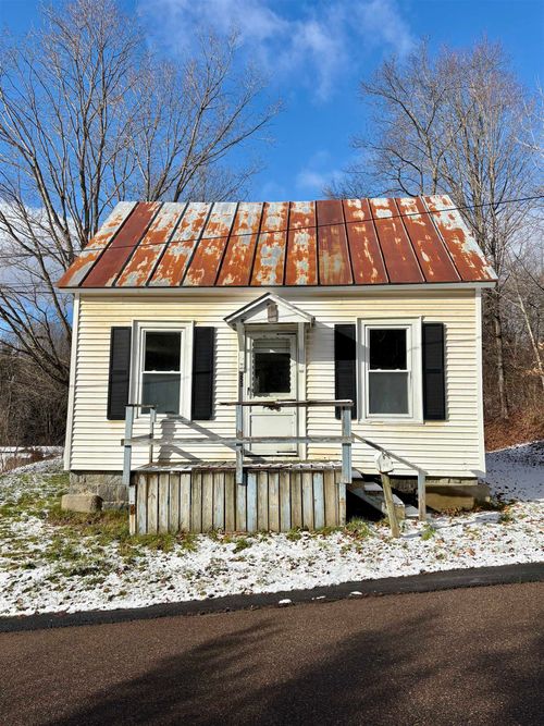 253 King St, Northfield, VT, 05663-6738 | Card Image