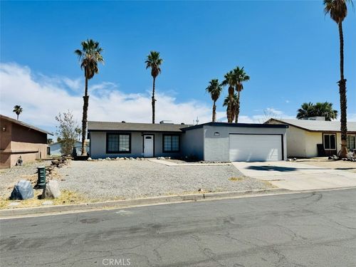 44040 Shadow Way, Desert Center, CA, 92239-3612 | Card Image