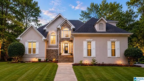 4037 S Shades Crest Rd, HOOVER, AL, 35244-6711 | Card Image