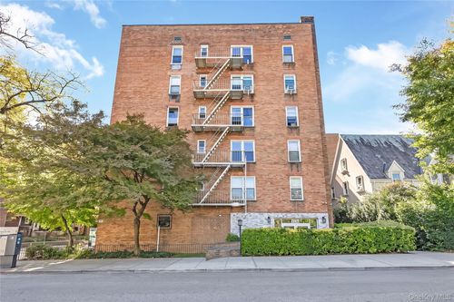 5-83-36 Beverly Rd, Kew Gardens, NY, 11415-1709 | Card Image