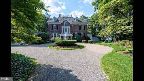 605 Bank Ave, Riverton, NJ, 08077-1144 | Card Image