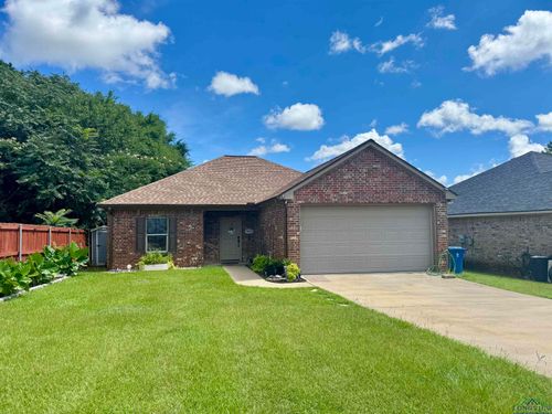 1003 Leach St, Kilgore, TX, 75662-4128 | Card Image