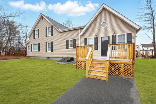 230 Sykes St, Palmer, MA, 01069-1163 | Card Image