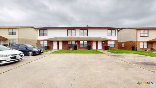 1300 Monroe Loop, Killeen, TX, 76543-8827 | Card Image