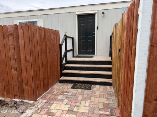 3702 Ardmore St, Silver Springs, NV, 89429-9334 | Card Image