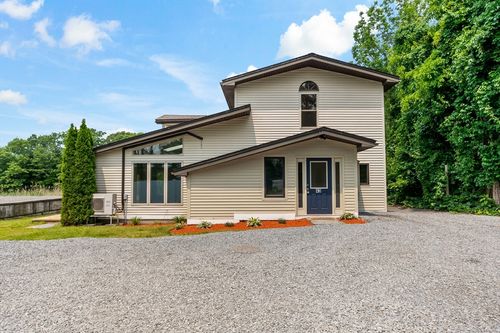 43 Water St, Assonet, MA, 02702-1113 | Card Image
