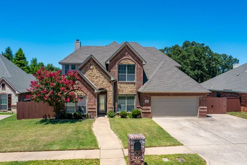 3403 Ledbetter Ct, Arlington, TX, 76001-4858 | Card Image