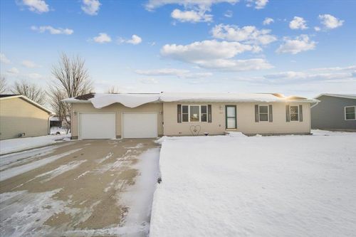 1225 1st St, Jesup, IA, 50648-1206 | Card Image