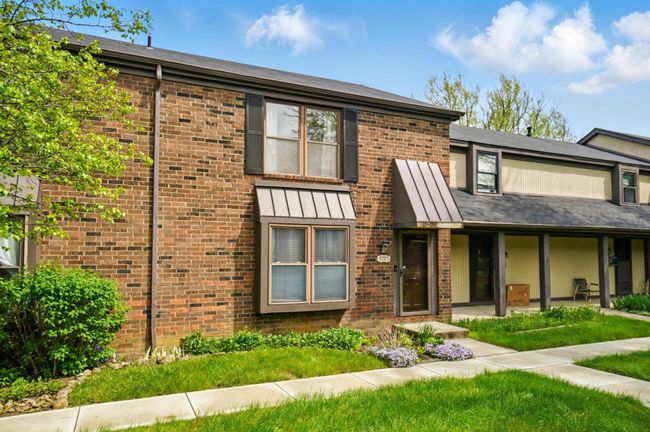 Front Entry View - 5775 Corinne Creek Drive, Columbus, OH 43232 | Image 43