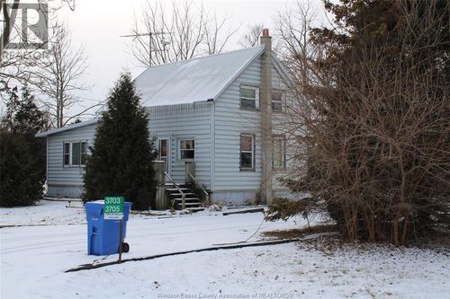 3703-3705 County Rd 31, Kingsville, ON, N8H3V8 | Card Image