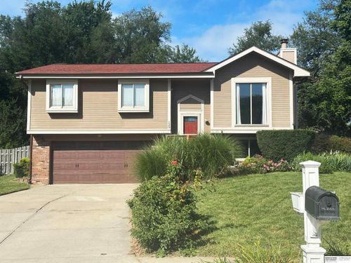 129 Cedar Cir, Bellevue, NE, 68005-3577 | Card Image