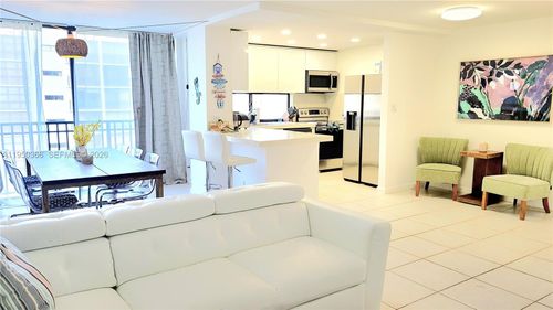 apt-806-16909 N Bay Rd, Sunny Isles Beach, FL, 33160-4227 | Card Image