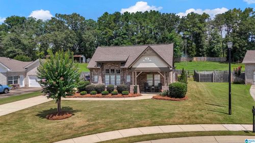 139 Keeneland Grn, Pelham, AL, 35124-1280 | Card Image