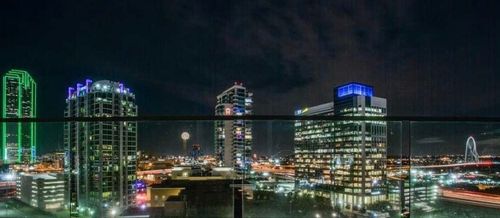 apt-1034-2408 Victory Park Ln, Dallas, TX, 75219-7619 | Card Image