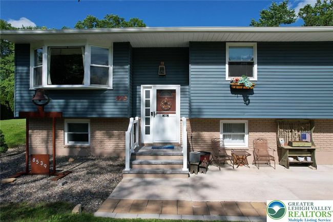 8539 Rextown Rd, House other with 4 bedrooms, 4 bathrooms and null parking in Slatington PA | Image 13