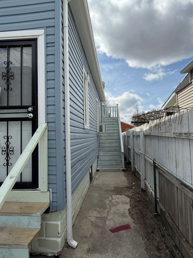 12000 Charest St, Home with 0 bedrooms, 6 bathrooms and null parking in Hamtramck MI | Image 6