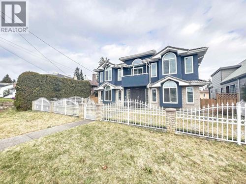 6970 Willingdon Ave, Burnaby, BC, V5J3R2 | Card Image