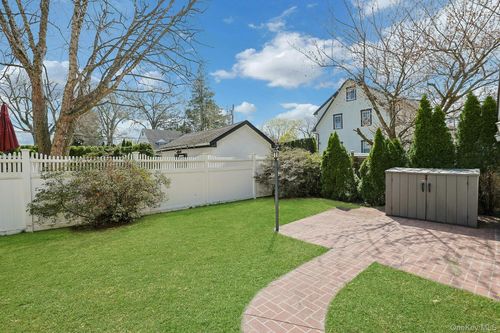 60 Westwood Avenue, New Rochelle, NY, 10801 | Card Image