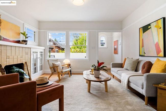 1814 Carleton St, House other with 3 bedrooms, 1 bathrooms and 1 parking in Berkeley CA | Image 5