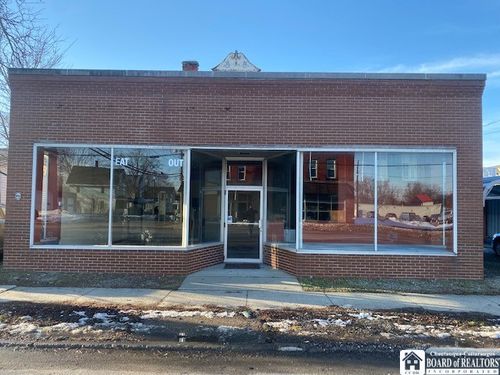 34 W Main St, Falconer, NY, 14733-1654 | Card Image