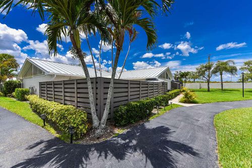 1a-1801 S Us Highway 1, Jupiter, FL, 33477-7311 | Card Image