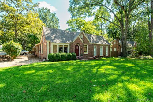 3203 Montezuma Rd, Montgomery, AL, 36106-2311 | Card Image