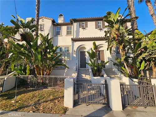 20 Preston Ln, Buena Park, CA, 90621-8428 | Card Image