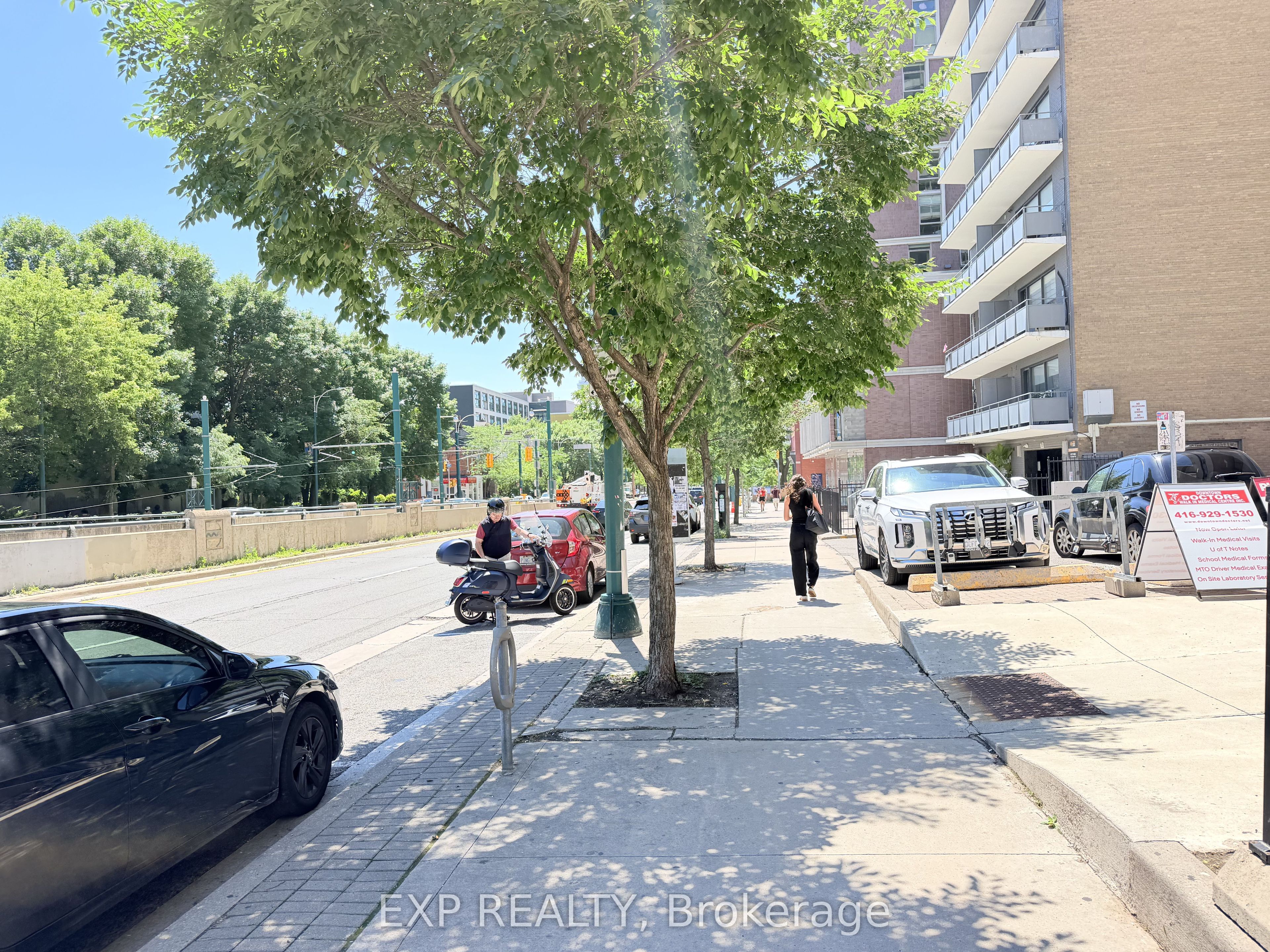 Commercial Sale in Toronto C01 5