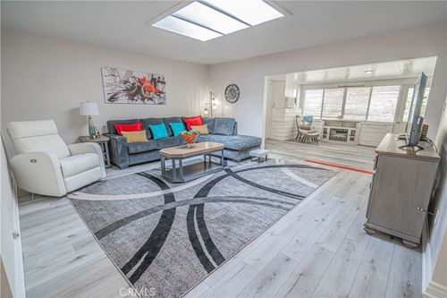 26862 Oak Branch Cir, Newhall, CA, 91321-1454 | Card Image