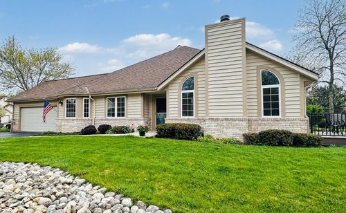 3015 River Birch Dr, BROOKFIELD, WI, 53045-3494 | Card Image
