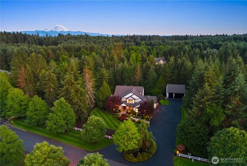 22439 Se 313th Pl, Black Diamond, WA, 98010-9004 | Card Image
