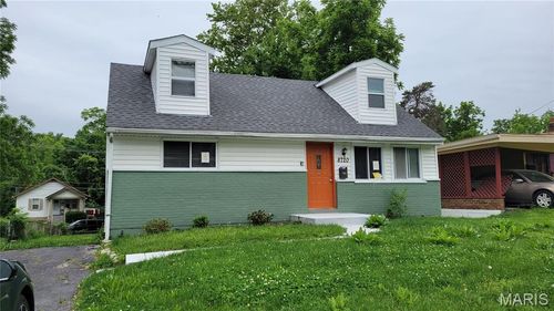 8720 Marcella Ave, Saint Louis, MO, 63121-4106 | Card Image