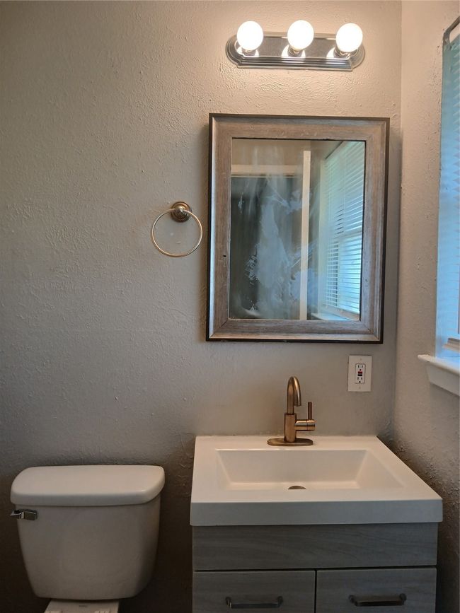 3422 Judge Dupree Dr, House other with 3 bedrooms, 2 bathrooms and null parking in Dallas TX | Image 22