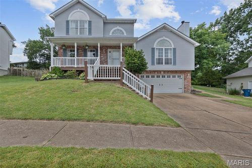 2371 Riverbluff Dr, Arnold, MO, 63010-1444 | Card Image