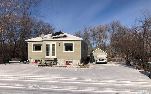 204 Charter Ave, Canora, SK, S0A0L1 | Card Image