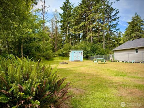 467 Mount Olympus Ave Se, Ocean Shores, WA, 98569-9729 | Card Image