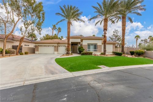 7816 Sandy Eagle Ct, Las Vegas, NV, 89129-5325 | Card Image